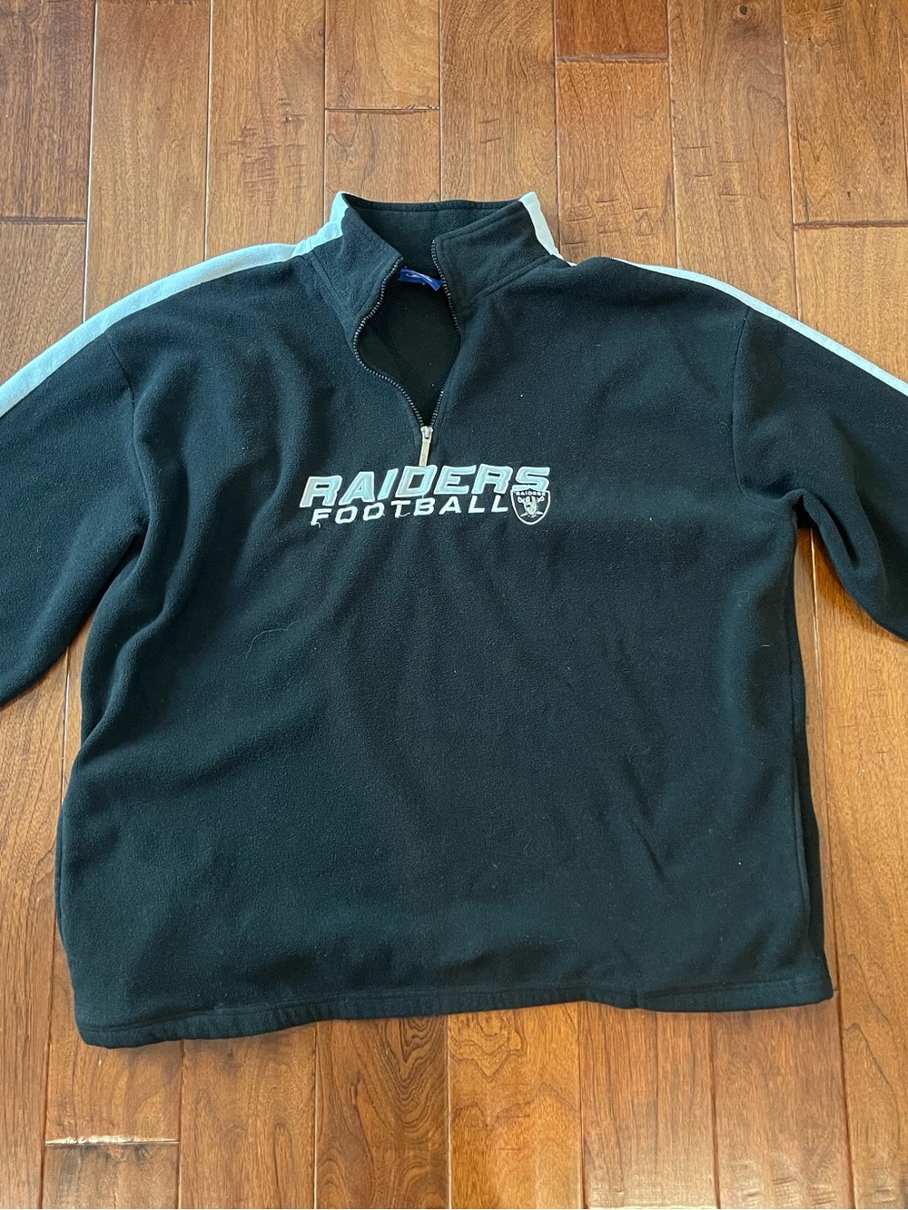 Raiders Football Men's Black Quarter-Zip Fleece Pullover